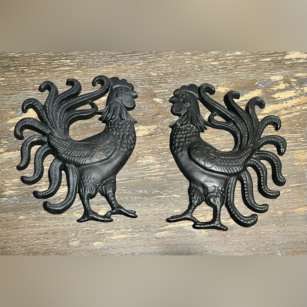 Vintage Black Cast Iron Mirrored Rooster Wall Plaque - set (2)